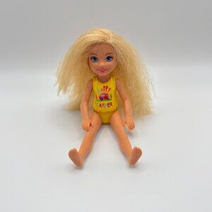 Barbie Club Chelsea Camper Chelsea Doll Mattel 2015 Happy Camper (SKU: 333TO)
